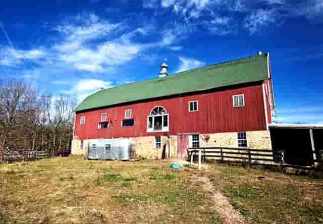 夜晚深情相拥(深情相拥歌曲)