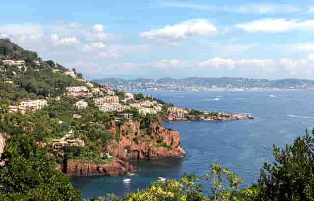 时尚服装搭配 技巧 男士(男士服装搭配技巧原则)