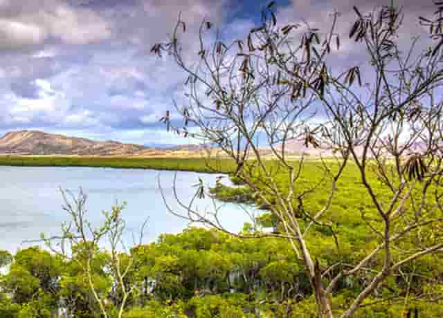 时尚搭配男装学生(2021时尚男装搭配)